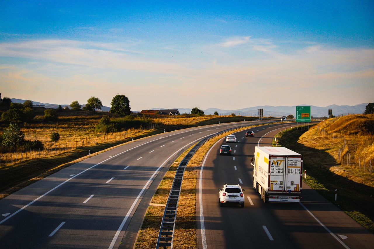 Truck rental in Angola guide by Live and Work Africa